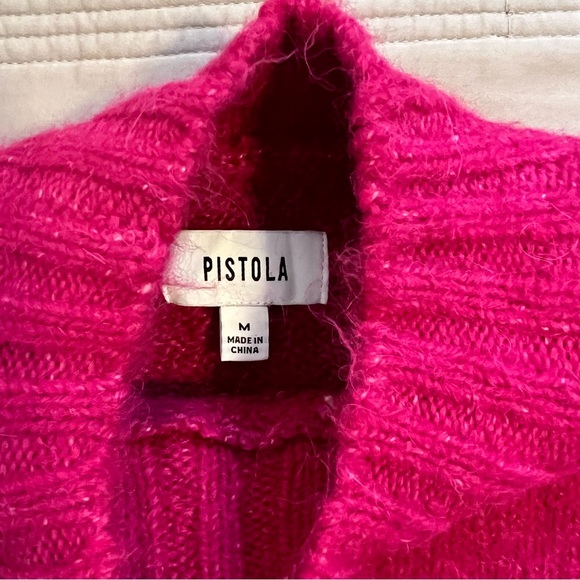 Pistola Carlen Oversized Fuschia Sweater Cozy - Picture 2 of 7